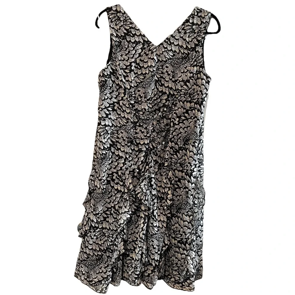 Pyramid Collection Women's L Sleeveless Flowy Dress Drop Waist V Neck Ruffle - Picture 10 of 14